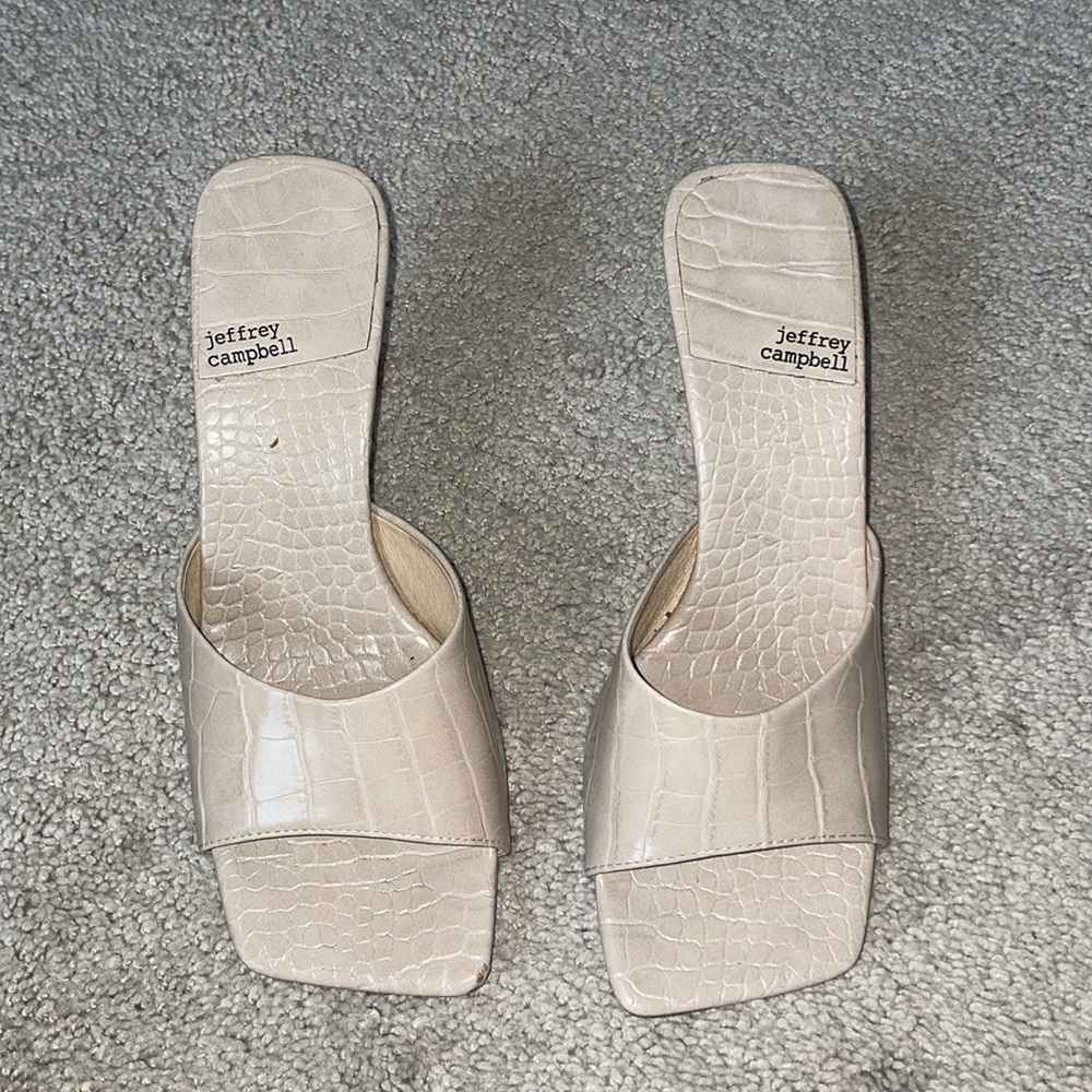 Jeffrey Campbell Square toe heal